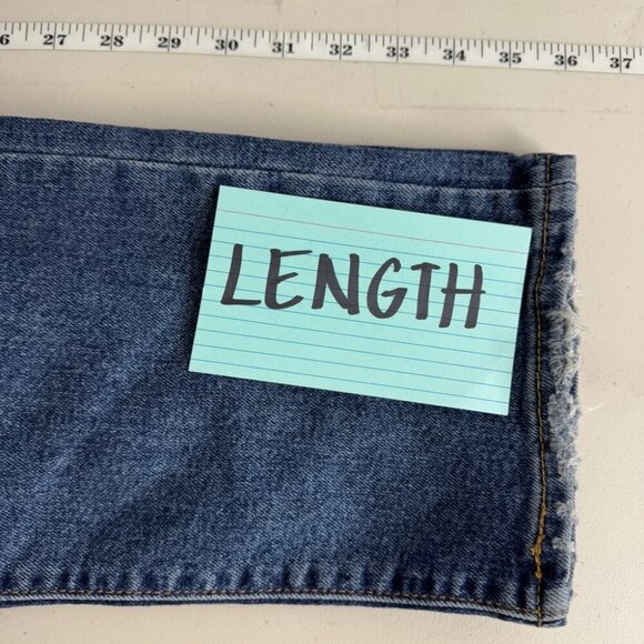 Levi's Distressed Wedgie Straight Medium Wash Jeans Size 28 - Picture 15 of 16